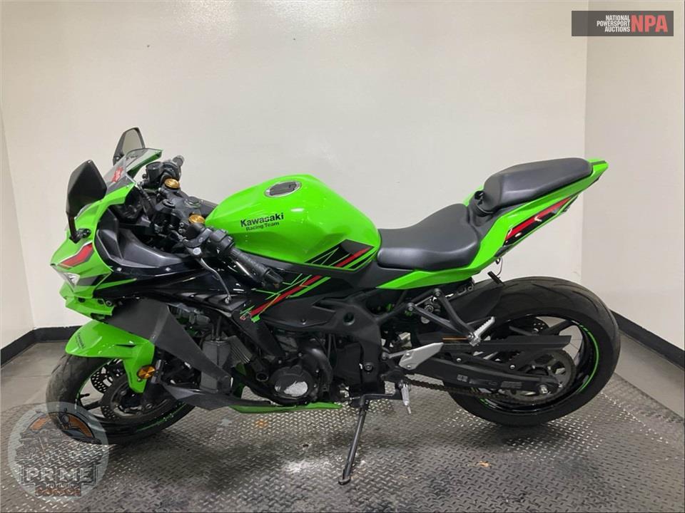2024 Kawasaki NINJA ZX-4RR 40TH ANNIVERSARY EDITION ABS — фото 3