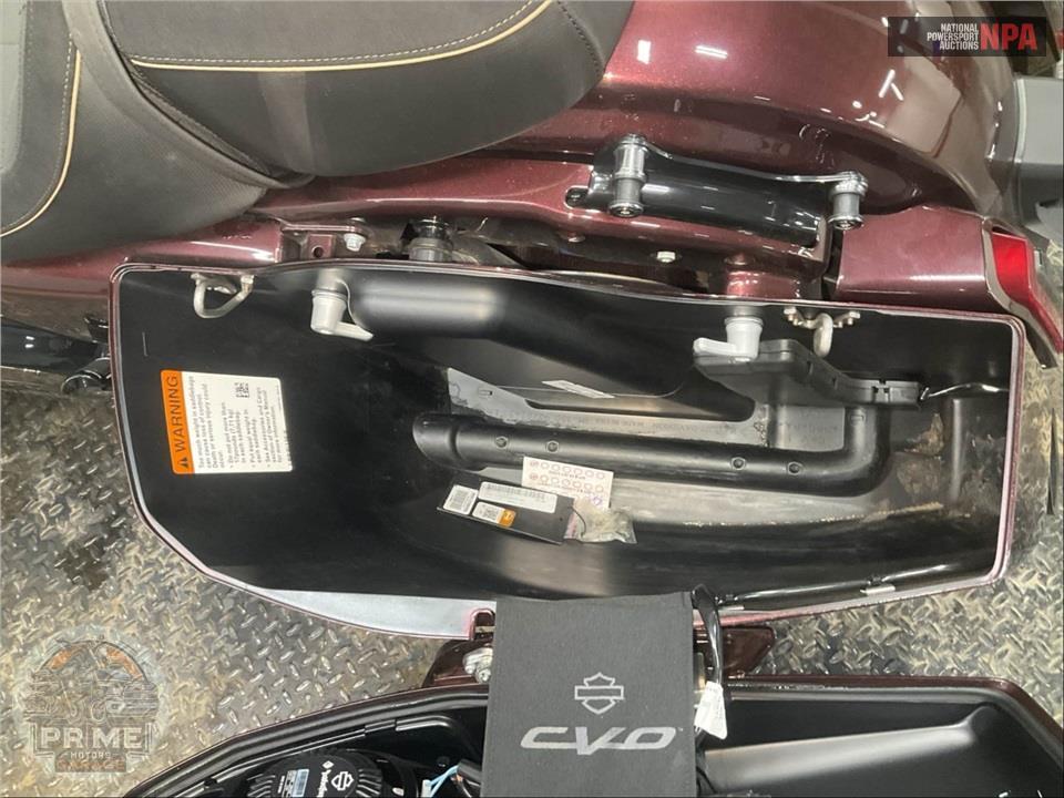 2024 Harley-Davidson FLHXSE CVO STREET GLIDE — фото 16