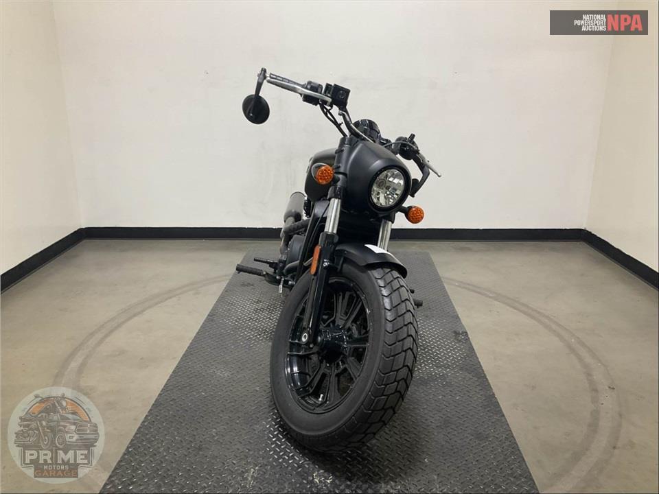 2021 Indian Motorcycle SCOUT BOBBER (ABS, BLACK SMOKE) — фото 2