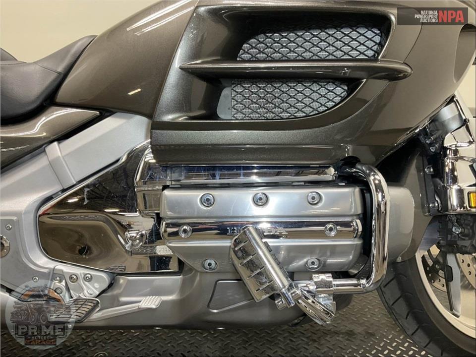 2010 Honda GL1800HPMA GOLDWING — фото 6