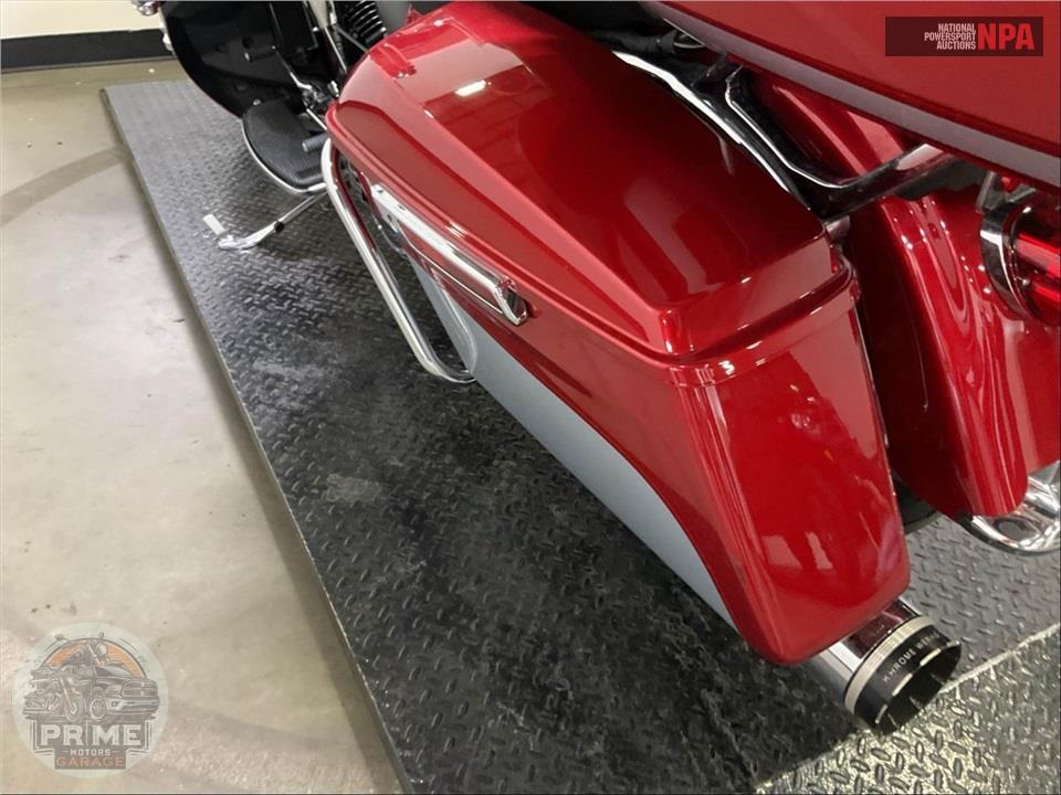 2019 Harley-Davidson FLTRU ROAD GLIDE ULTRA — фото 16