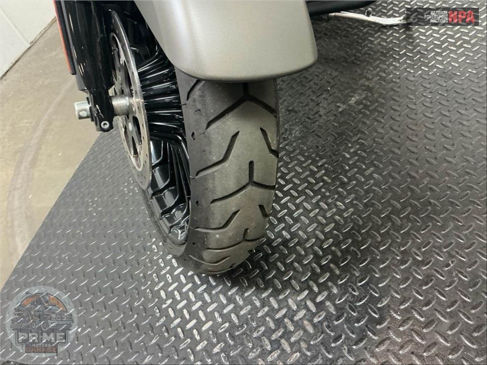2018 Harley-Davidson FLHRXS ROAD KING SPECIAL — фото 26