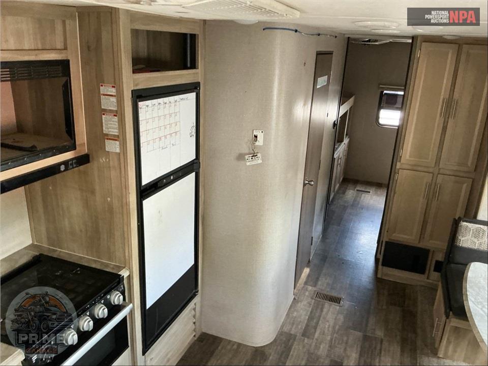 2021 Coachmen By Forest River M-323 BHDSCK - CATALINA LEGACY SERIES — фото 7