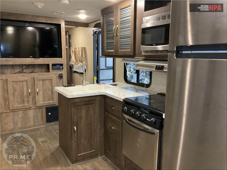 2019 Vibe By Forest River M-306BHS - EXTREME LITE SERIES — фото 8