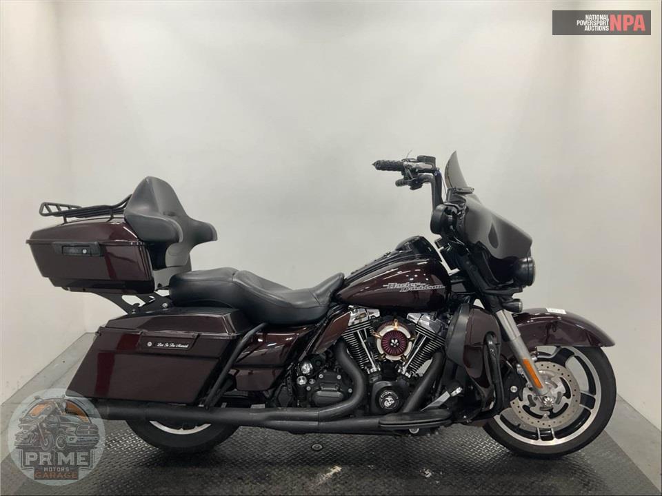 2011 Harley-Davidson FLHX STREET GLIDE — фото 1