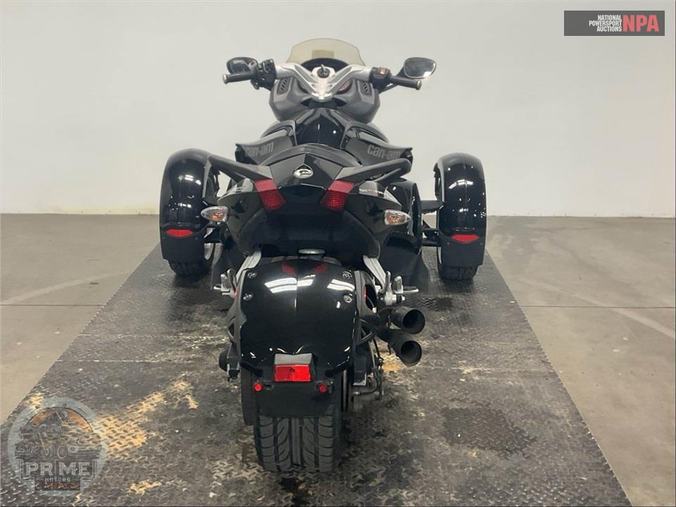 2015 Can-Am SPYDER RS SE5 — фото 4