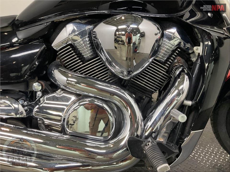 2011 Suzuki M109R BOULEVARD LIMI EDIT — фото 6