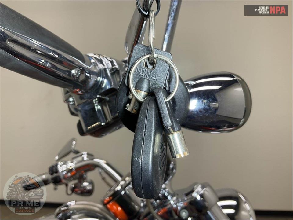 2014 Harley-Davidson FXSBSE CVO BREAKOUT — фото 12