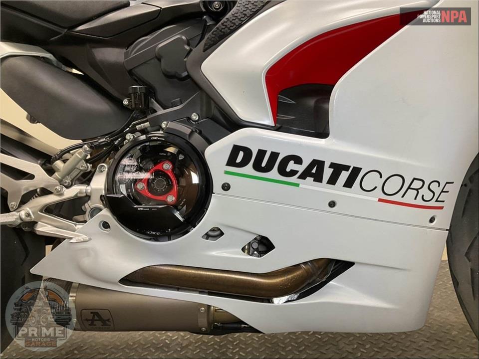 2022 Ducati PANIGALE V2 — фото 6
