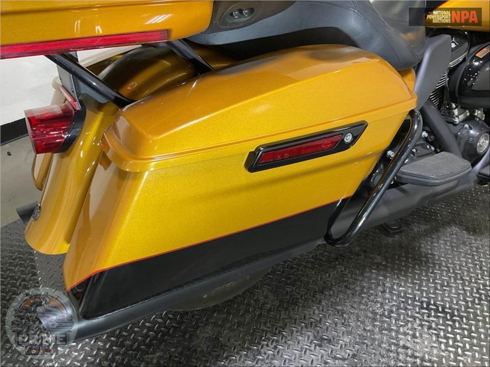 2023 Harley-Davidson FLHTK ELECTRA GLIDE ULTRA LIMITED — фото 26
