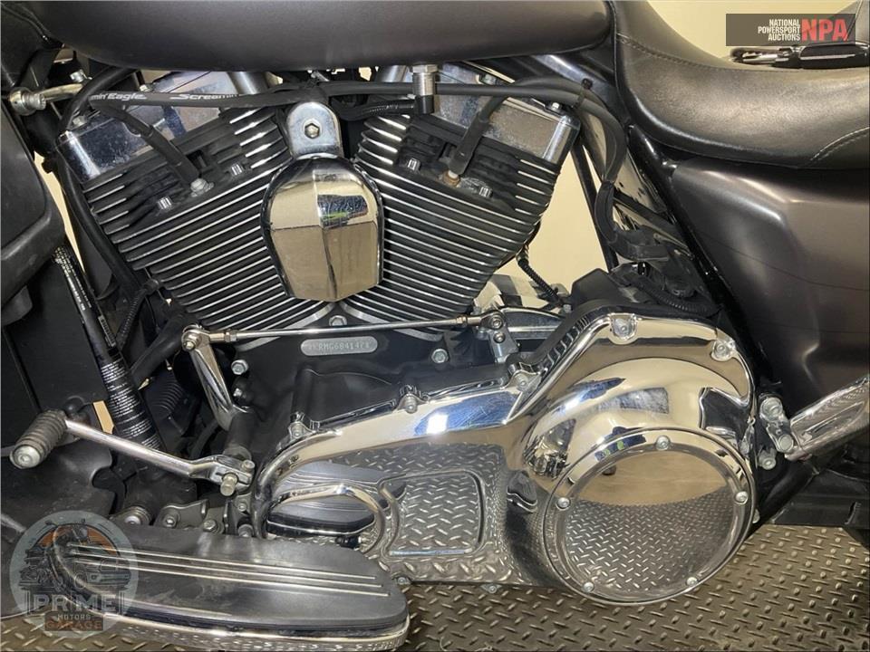 2016 Harley-Davidson FLHXS STREET GLIDE SPECIAL — фото 7