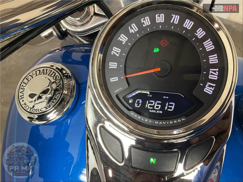 2018 Harley-Davidson FLDE DELUXE — фото 5
