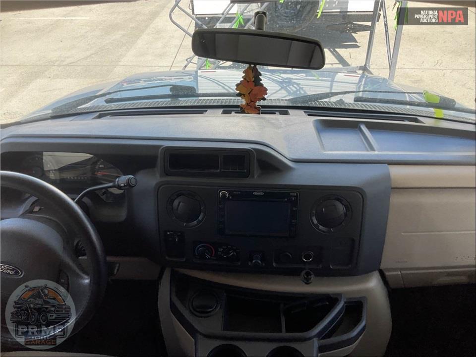 2011 Coachmen By Forest River M-31 FK FORD E45 - FREELANDER SERIES — фото 28