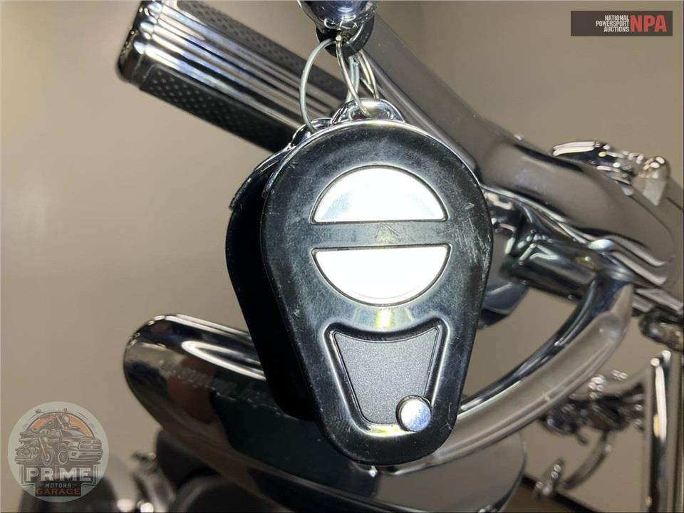 2019 Harley-Davidson FLTRXSE CVO ROAD GLIDE — фото 11