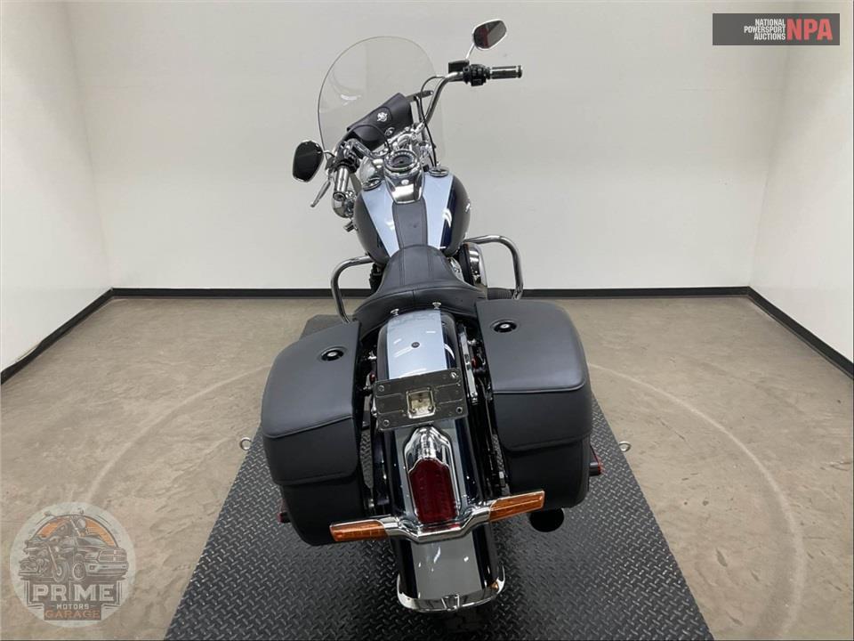 2019 Harley-Davidson FLDE DELUXE — фото 4