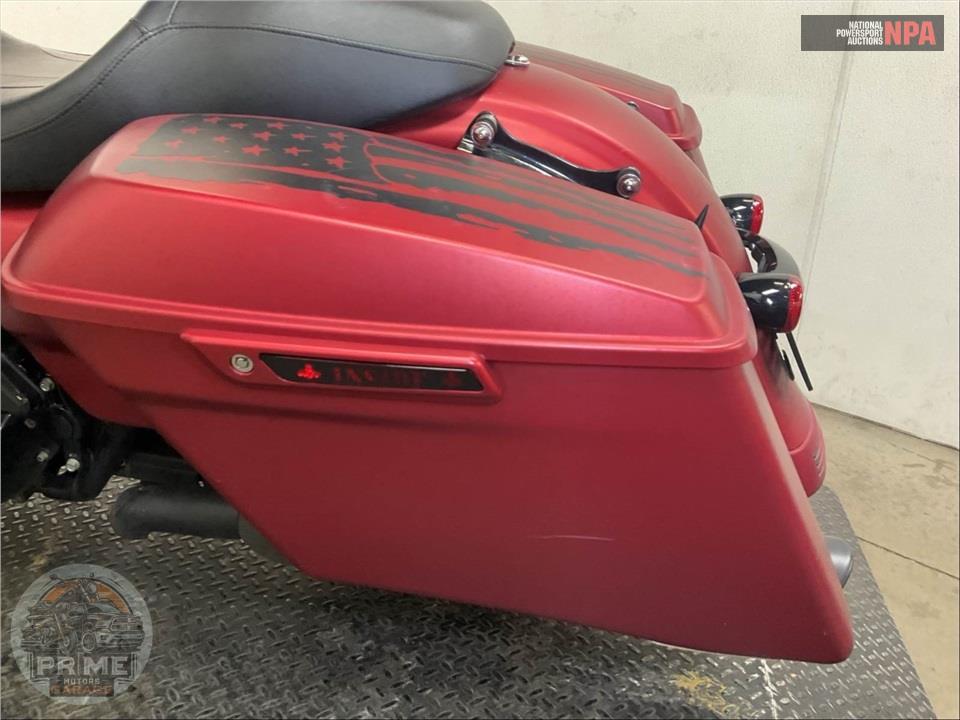 2019 Harley-Davidson FLTRXS ROAD GLIDE SPECIAL — фото 16