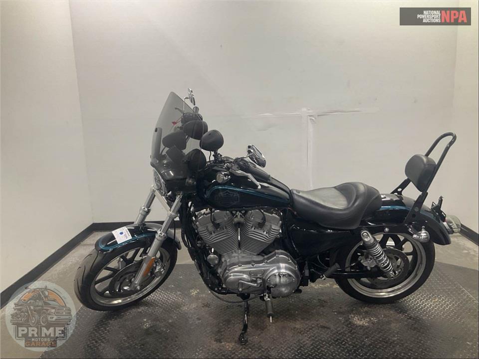 2017 Harley-Davidson XL883L SUPERLOW — фото 3
