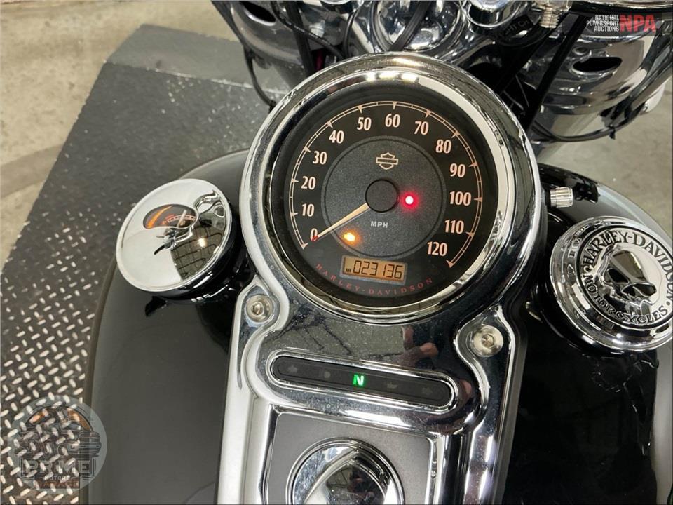 2012 Harley-Davidson FLD-103 DYNA SWITCHBACK — фото 5