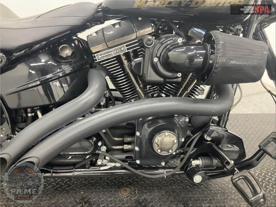2017 Harley-Davidson FXSE CVO PRO STREET BREAKOUT — фото 6