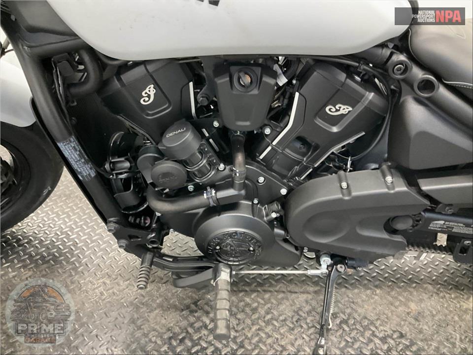 2025 Indian Motorcycle SCOUT SIXTY BOBBER LIMITED — фото 7