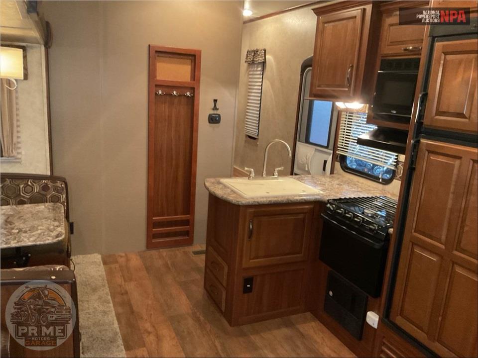2015 Keystone Rv M-28 RDB - COUGAR X-LITE FIFTH WHEEL SERIES — фото 8