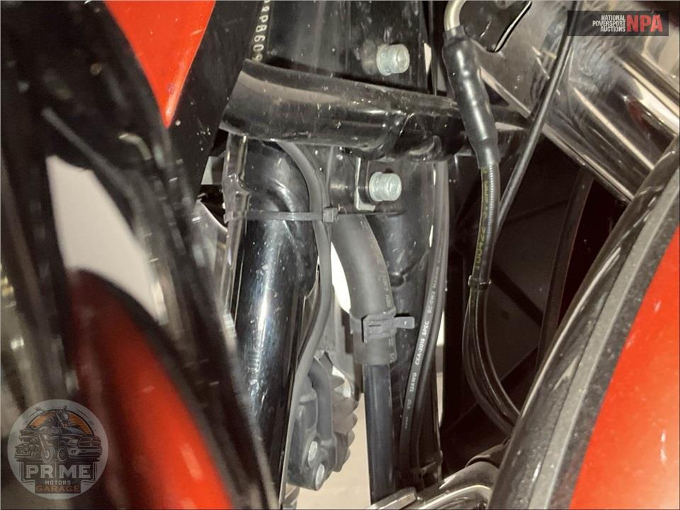 2023 Harley-Davidson FLTRXS ROAD GLIDE SPECIAL — фото 11