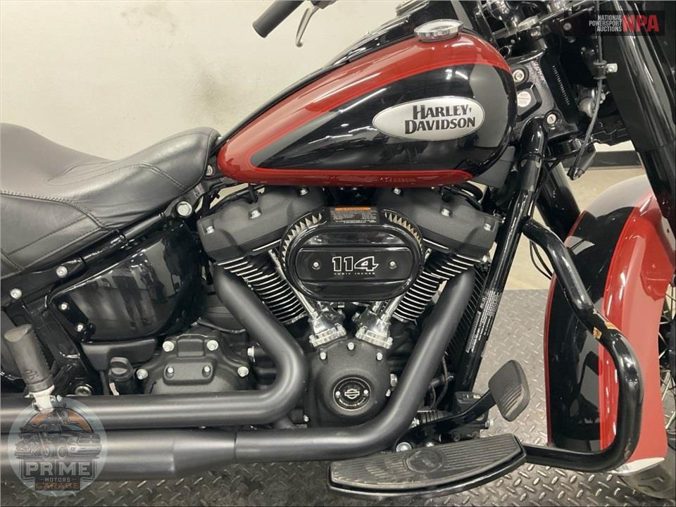 2024 Harley-Davidson FLHCS HERITAGE CLASSIC 114 — фото 6