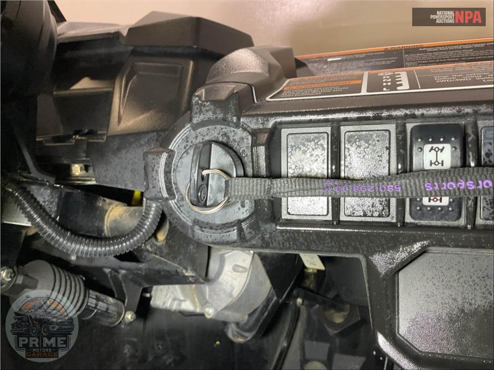 2023 Can-Am MAVERICK SPORT MAX DPS 1000R — фото 7
