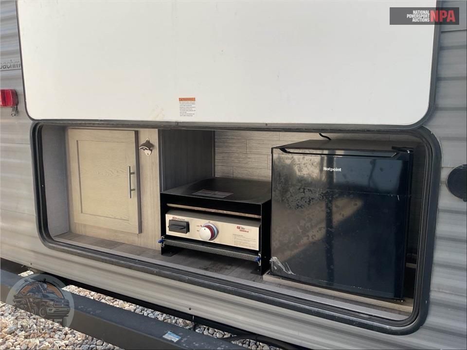 2023 Coachmen By Forest River M-271 DBS CATALINA SUMMIT SERIES — фото 33