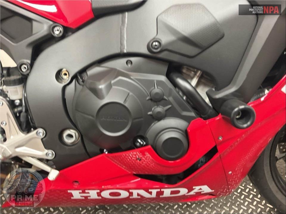 2024 Honda CBR1000RR ABS — фото 7
