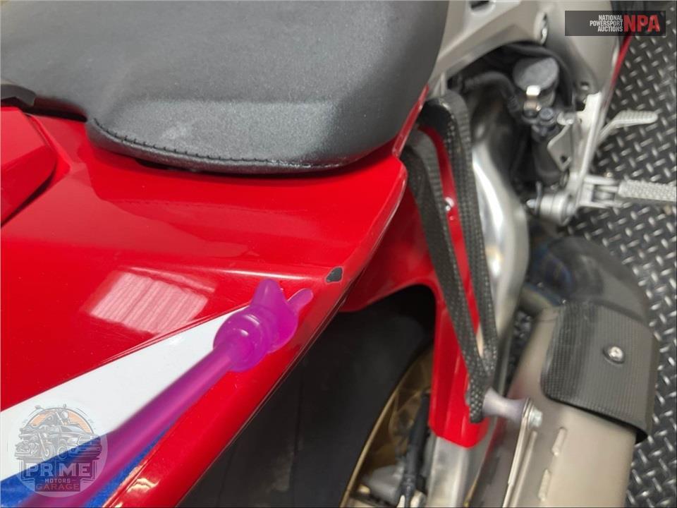 2017 Honda CBR1000S1H SP — фото 16