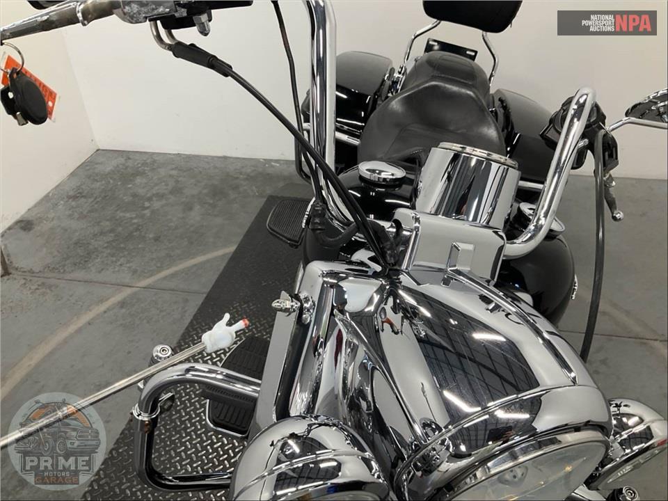 2007 Harley-Davidson FLHRC ROAD KING CLASSIC — фото 8