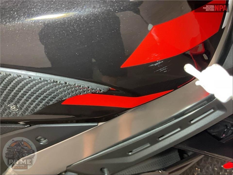 2021 Aprilia RSV4 FACTORY 1100 — фото 20