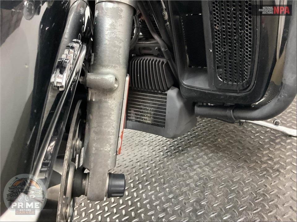 2017 Harley-Davidson FLHTCU ELECTRA GLIDE ULTRA CLASSIC — фото 36