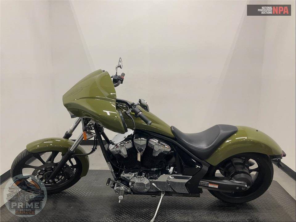 2024 Honda VT1300CXA FURY — фото 3