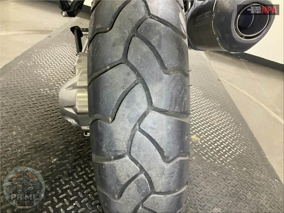 2016 Honda VFR1200X — фото 16