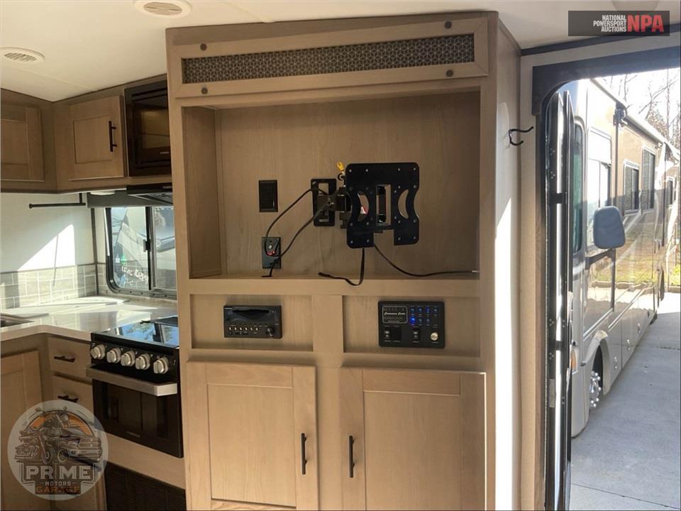 2021 Twilight Rvs M-2500 - SIGNATURE SERIES — фото 23