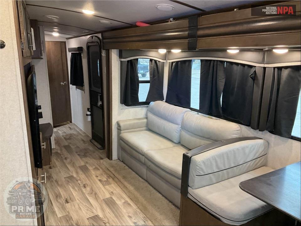 2020 Keystone Rv M-31 MBS - COUGAR SERIES — фото 8