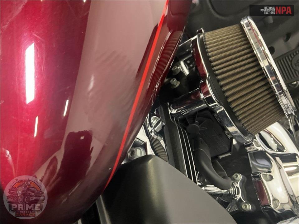 2016 Harley-Davidson FLHTKL ULTRA LIMITED LOW — фото 21