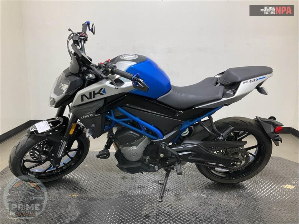 2022 Cf Moto 300 NK — фото 3