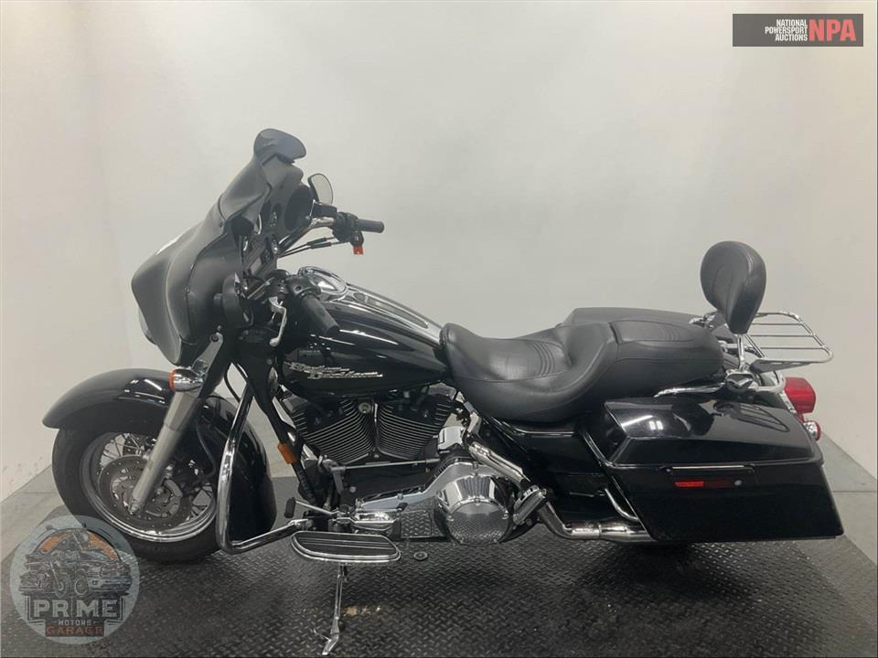 2006 Harley-Davidson FLHXI STREET GLIDE — фото 3
