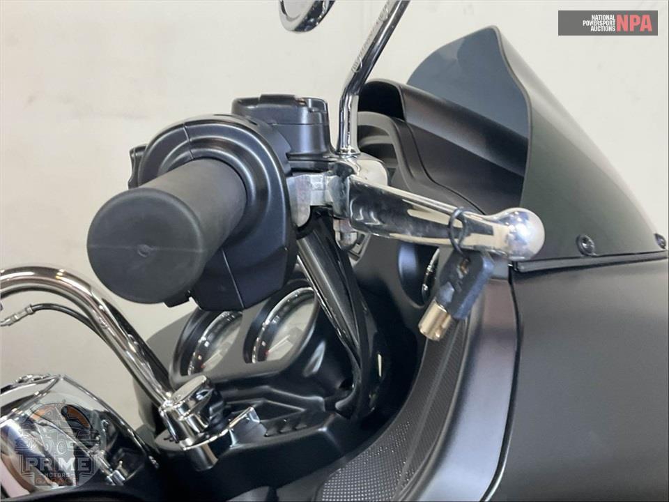 2015 Harley-Davidson FLTRX ROAD GLIDE — фото 10