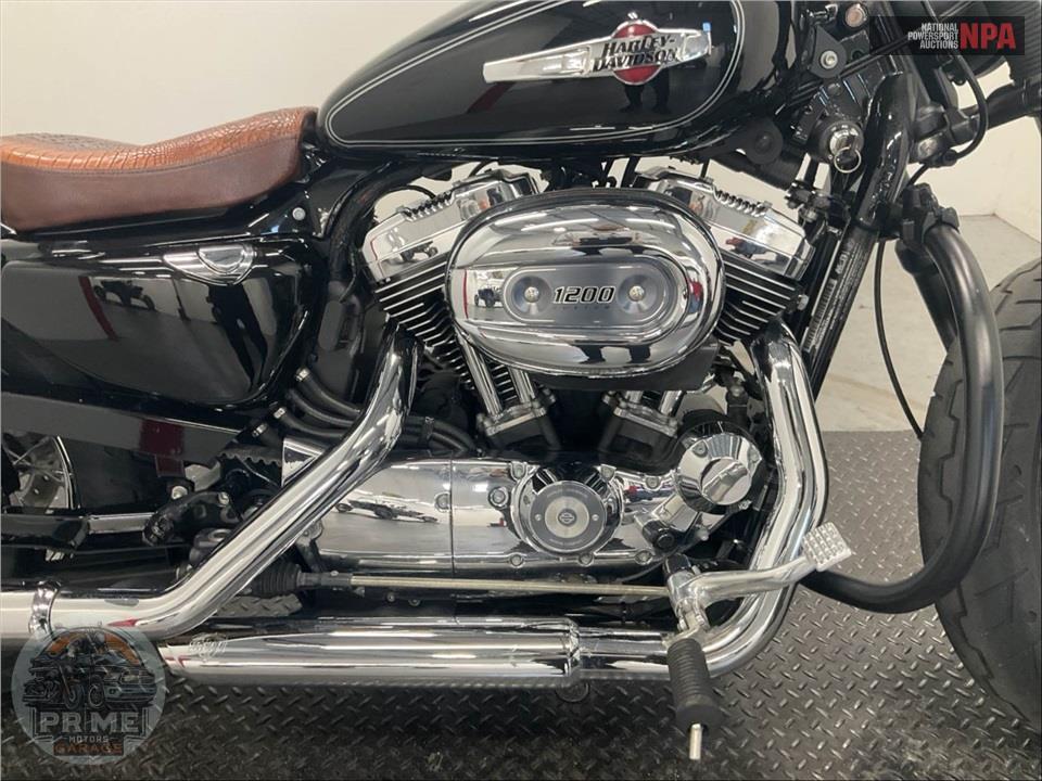 2017 Harley-Davidson XL1200C CUSTOM — фото 6