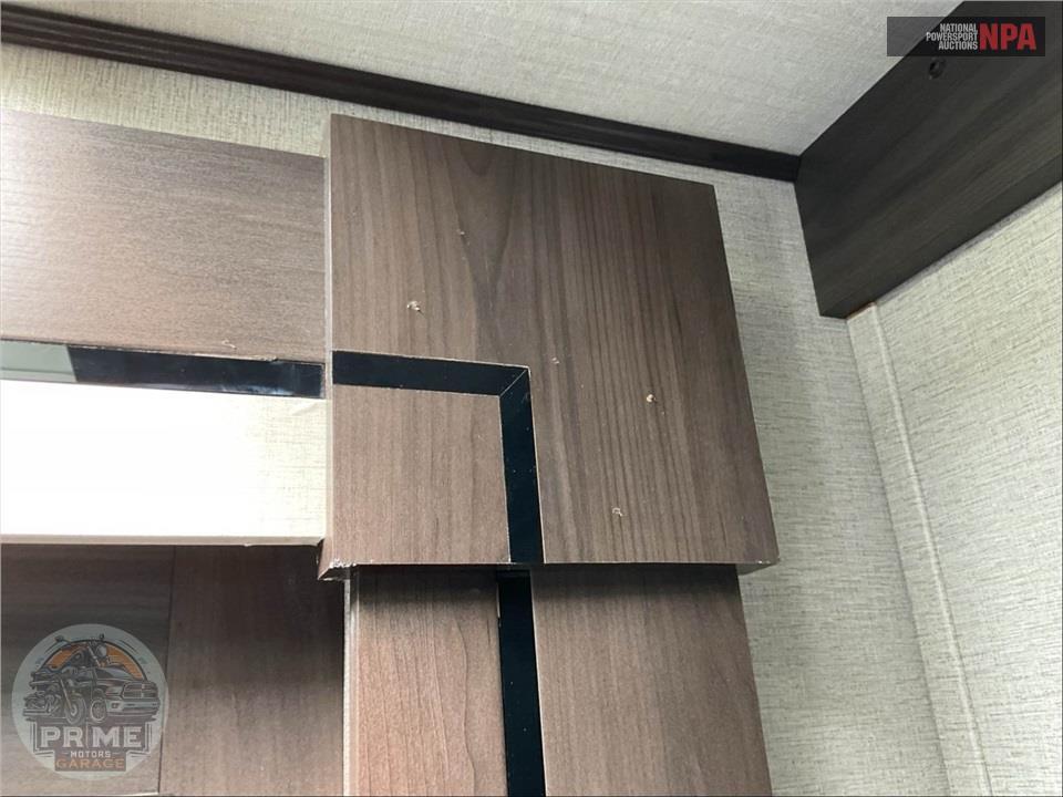 2021 Grand Design Recreational Vehicles M-221RB - TRANSCEND XPLOR SERIES — фото 23