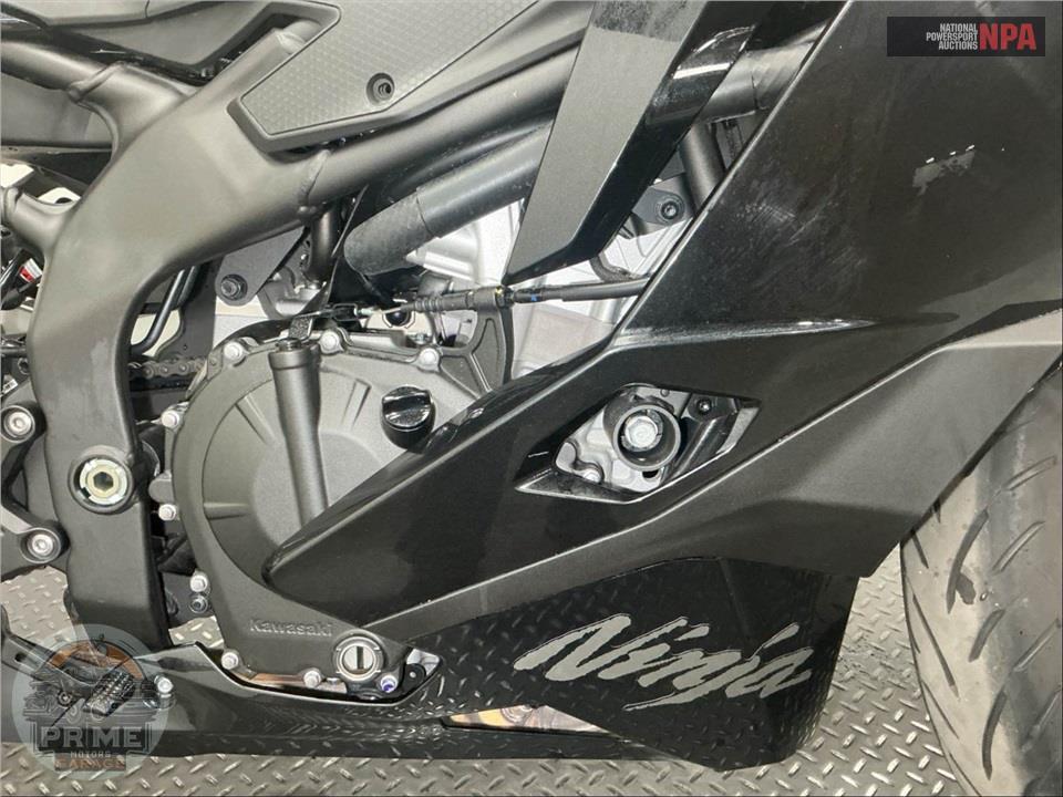 2026 Kawasaki NINJA ZX-4R ABS — фото 6