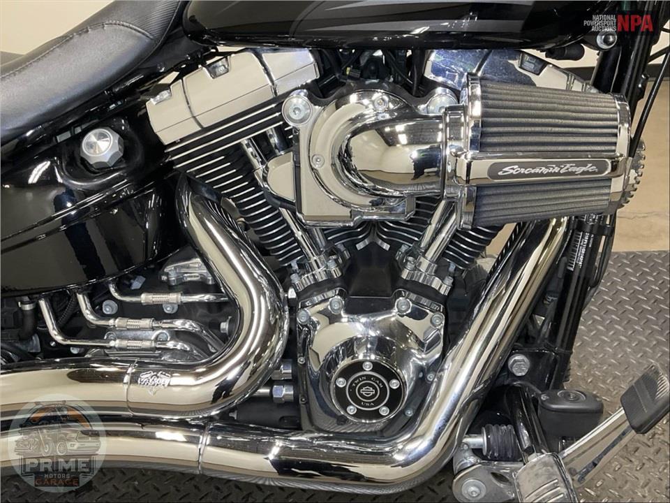 2016 Harley-Davidson FXSB BREAKOUT — фото 6