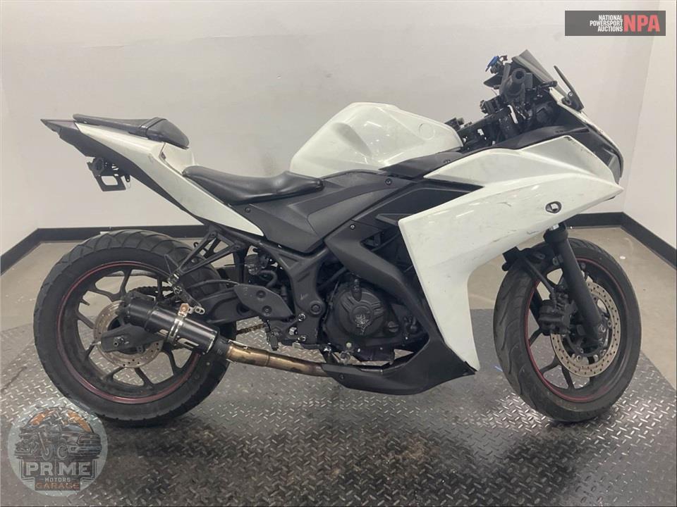 2015 Yamaha YZF-R3 — фото 1