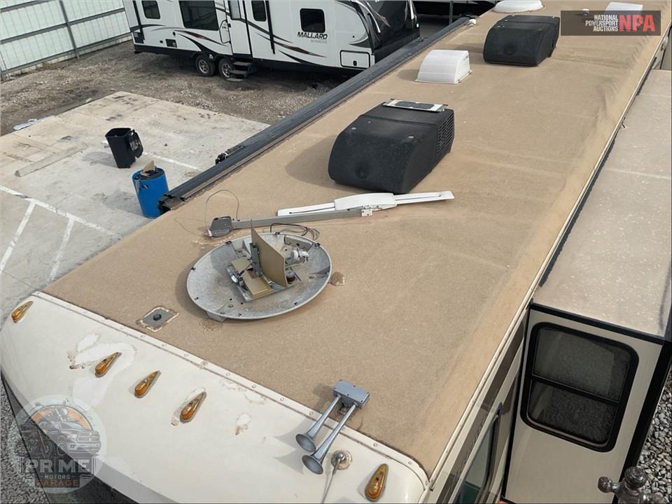 2008 Bounder M-38P WORKHORSE 340HP — фото 47
