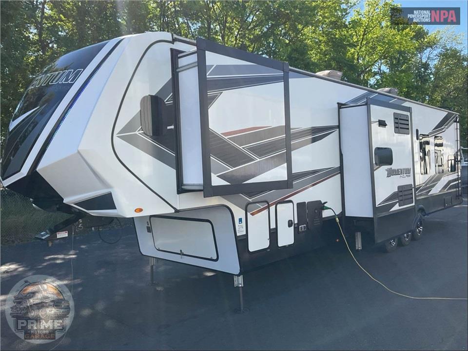 2021 Grand Design Recreational Vehicles M-381M - MOMENTUM TOY HAULER TOY HAULER SERIES — фото 2