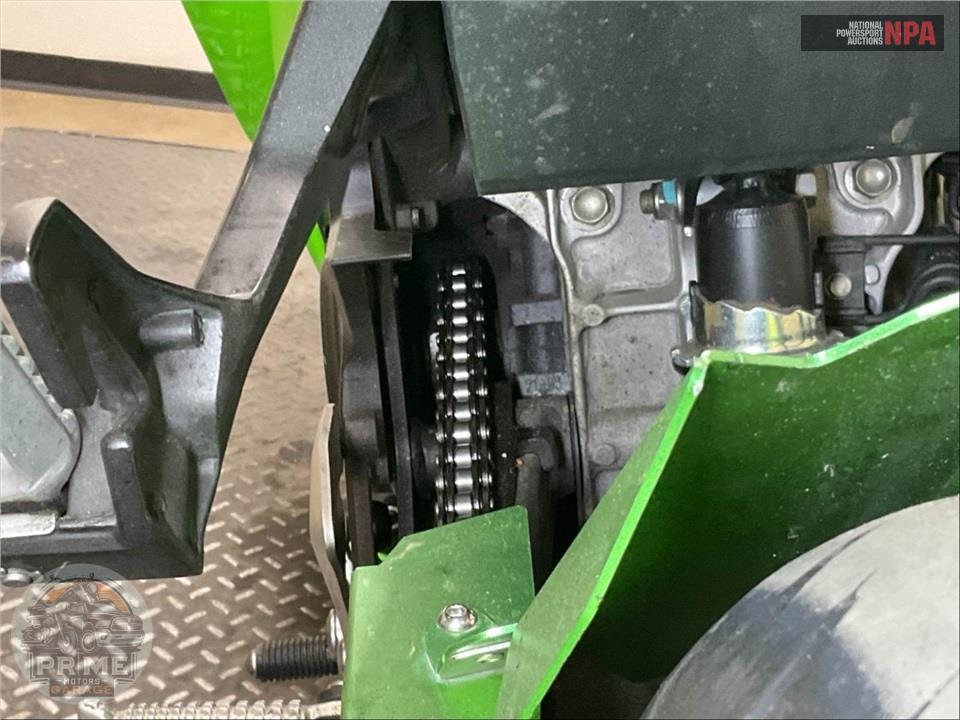 2023 Kawasaki EX400HPFAN NINJA 400  KRT EDITION — фото 10